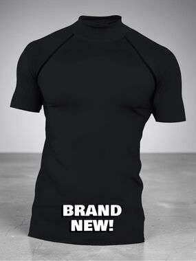💪🏃♂️👕 Red Plume / Cody Lundin Men’s Compression Mock Turtleneck – Black (M)